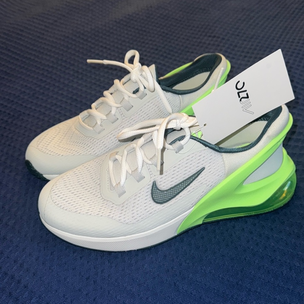 Nike Air Max 270 GO Light Grey/Dark Green/Light Green ( No Box )